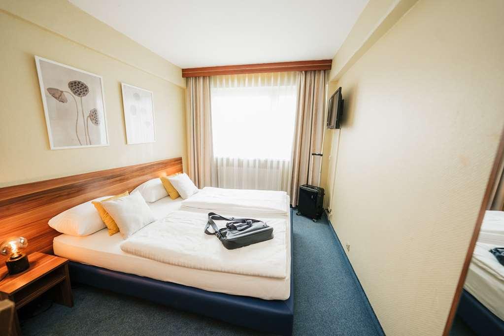 Savoy Hotel Frankfurt pe Main Cameră foto
